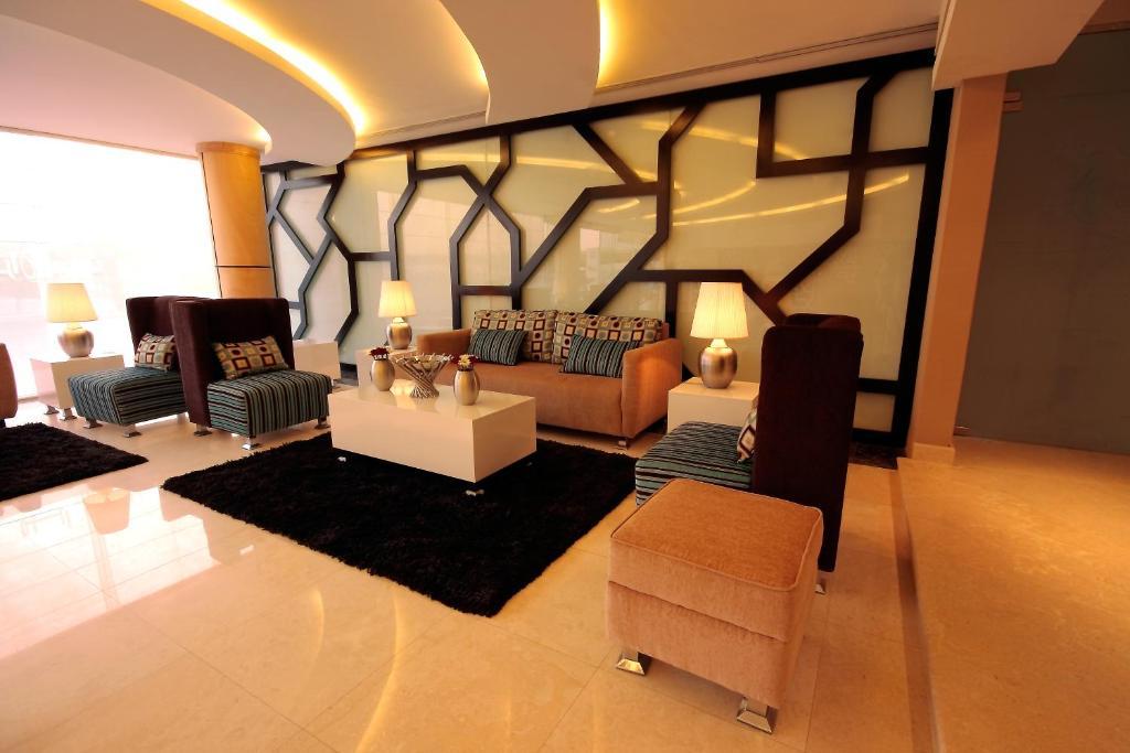 Meera Suites Рияд Екстериор снимка