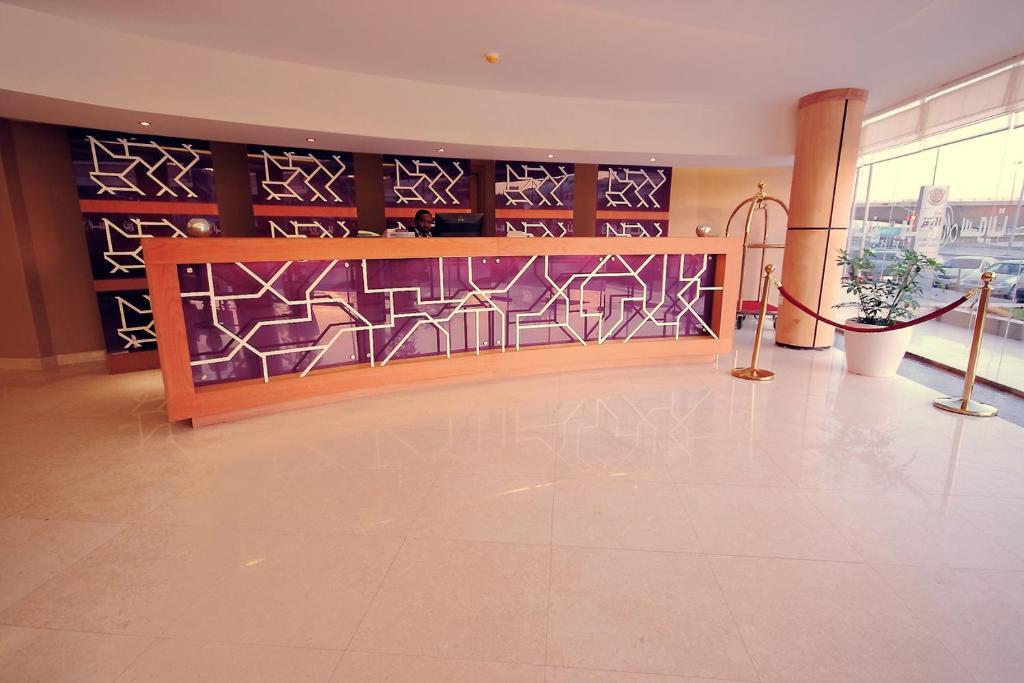 Meera Suites Рияд Екстериор снимка